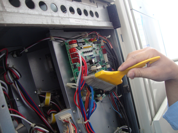 大金空調(diào)保養(yǎng)